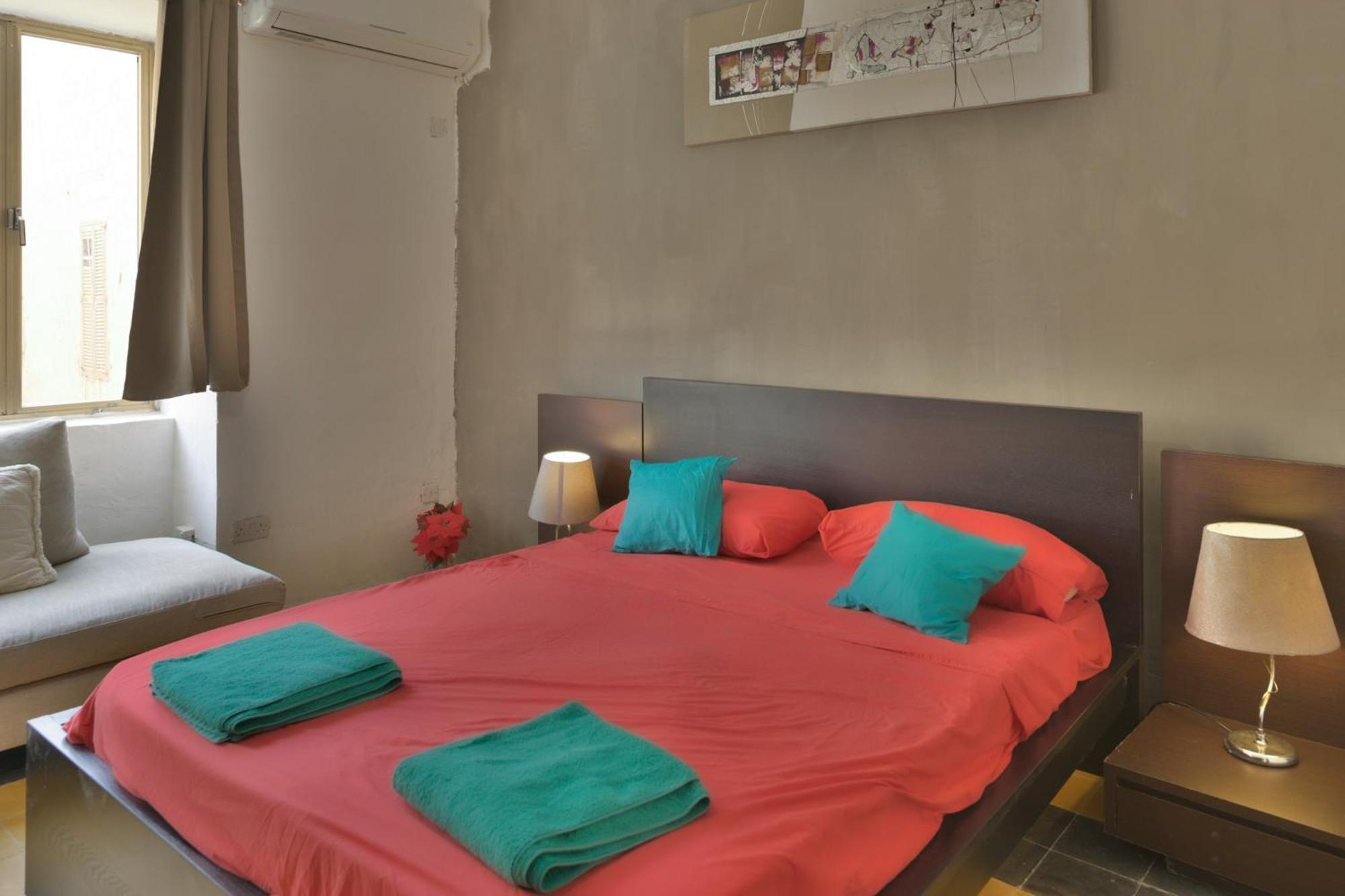 New 1 Bedroom Apartment In Valletta City Centre With Terrace And Views Buitenkant foto
